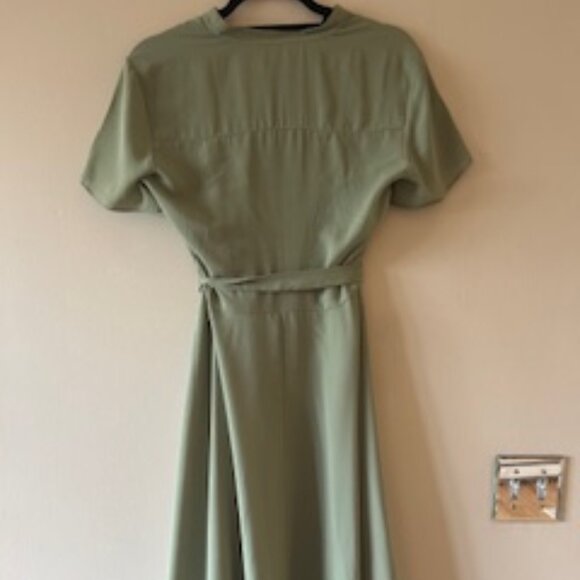 Nanette Lepore Soft Green Button Dress with Belt - Picture 4 of 4